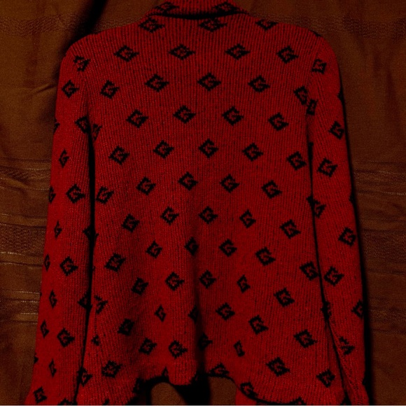 1980s Givenchy Knitted Sweater - Picture 8 of 15